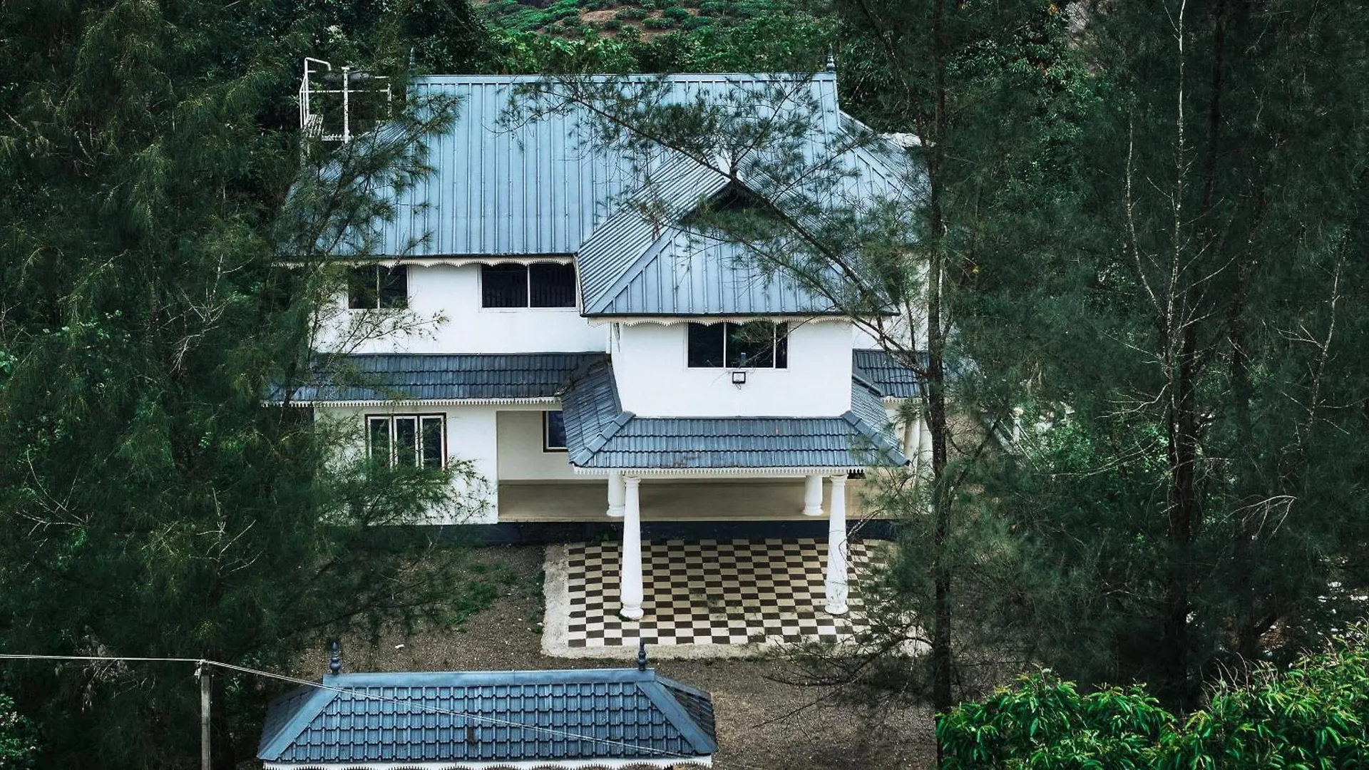 Vagamon Hill Palace Resort Three Bedroom Villa
